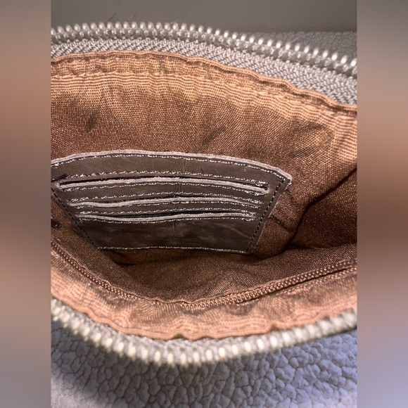 Brand unknown, unique gray genuine leather crossbody. Strap is not available. - Picture 2 of 2